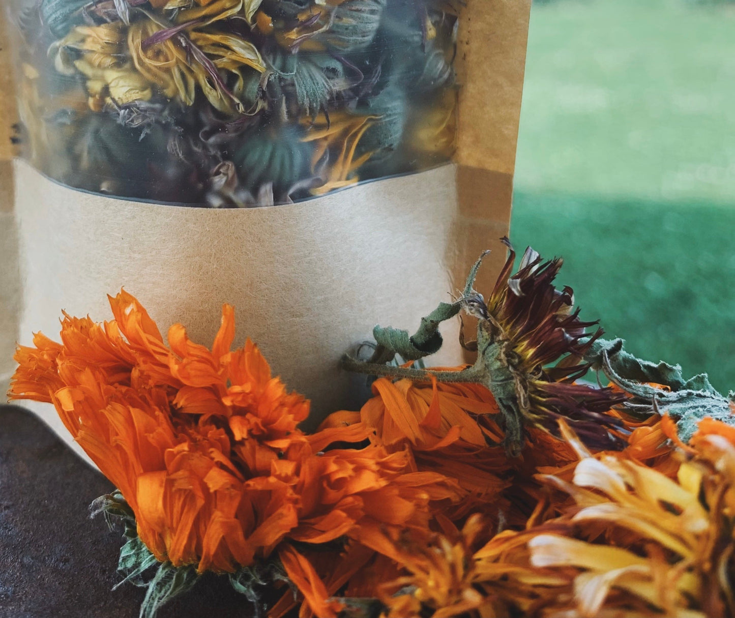 Dried Calendula Flowers